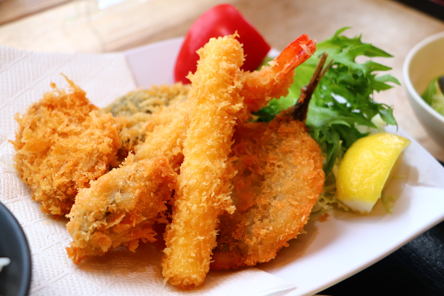 いわき市四倉 おいしいおすすめグルメ・ランチ「くさの根」刺身・煮魚・フライも大人気！