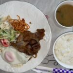 いわき市小名浜　おすすめグルメ・ランチ　ラウンジ「小さな森」ジューシーな鶏から揚げと肉厚な豚肩ロース！